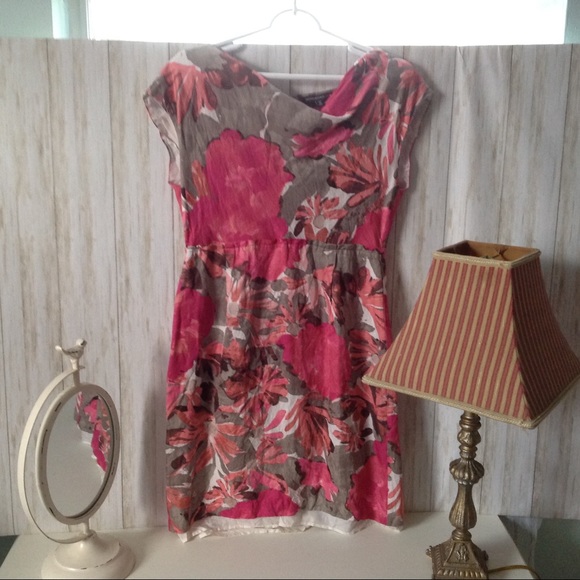Banana Republic Dresses & Skirts - Banana Republic Summer dress